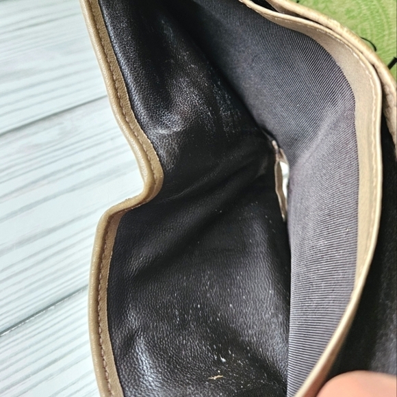 Gucci Leather Monogram Bi Fold Wallet in Beige and Silver - Picture 12 of 15